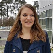 Étudiante en 3 ème année de médecine donne cours de mathématique, d'svt et de physique chimie selon les besoins